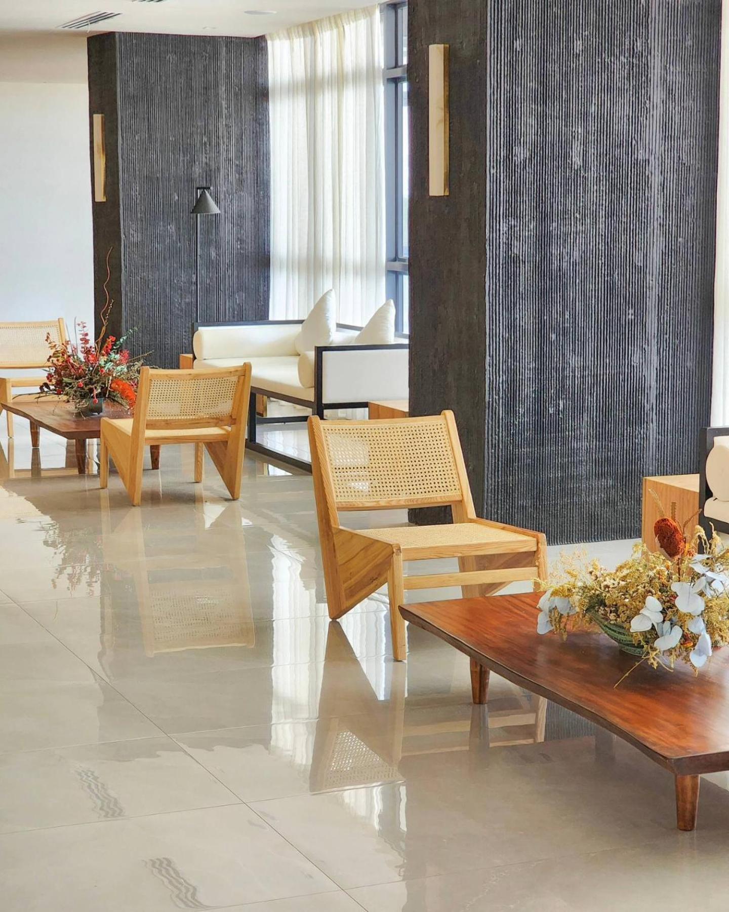 Elijah Hotel Dasmarinas Extérieur photo